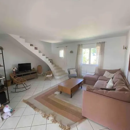 Charmante Maison Provencale Avec Piscine * Coudoux